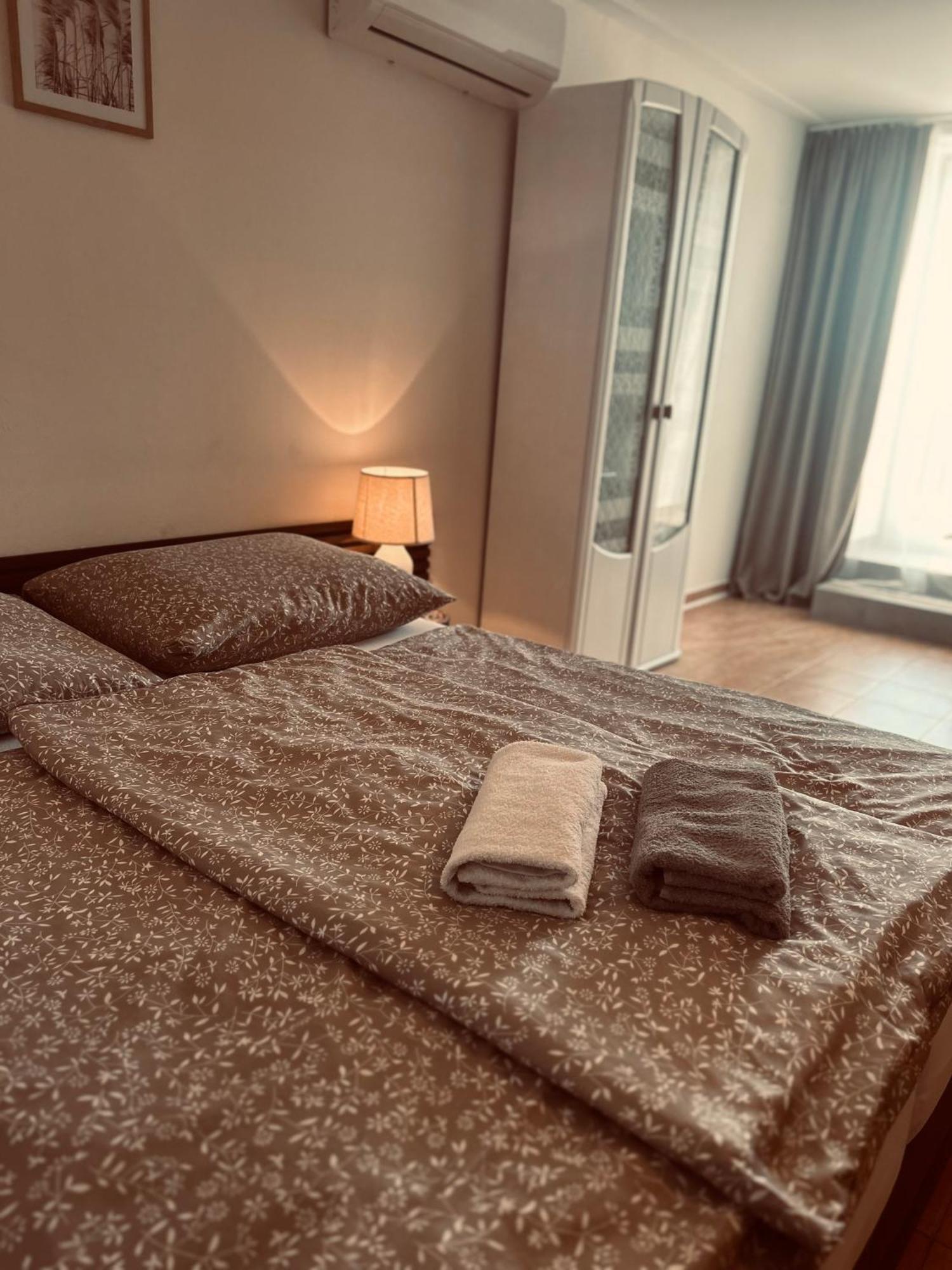 Apartments Zara Štúrovo Bagian luar foto